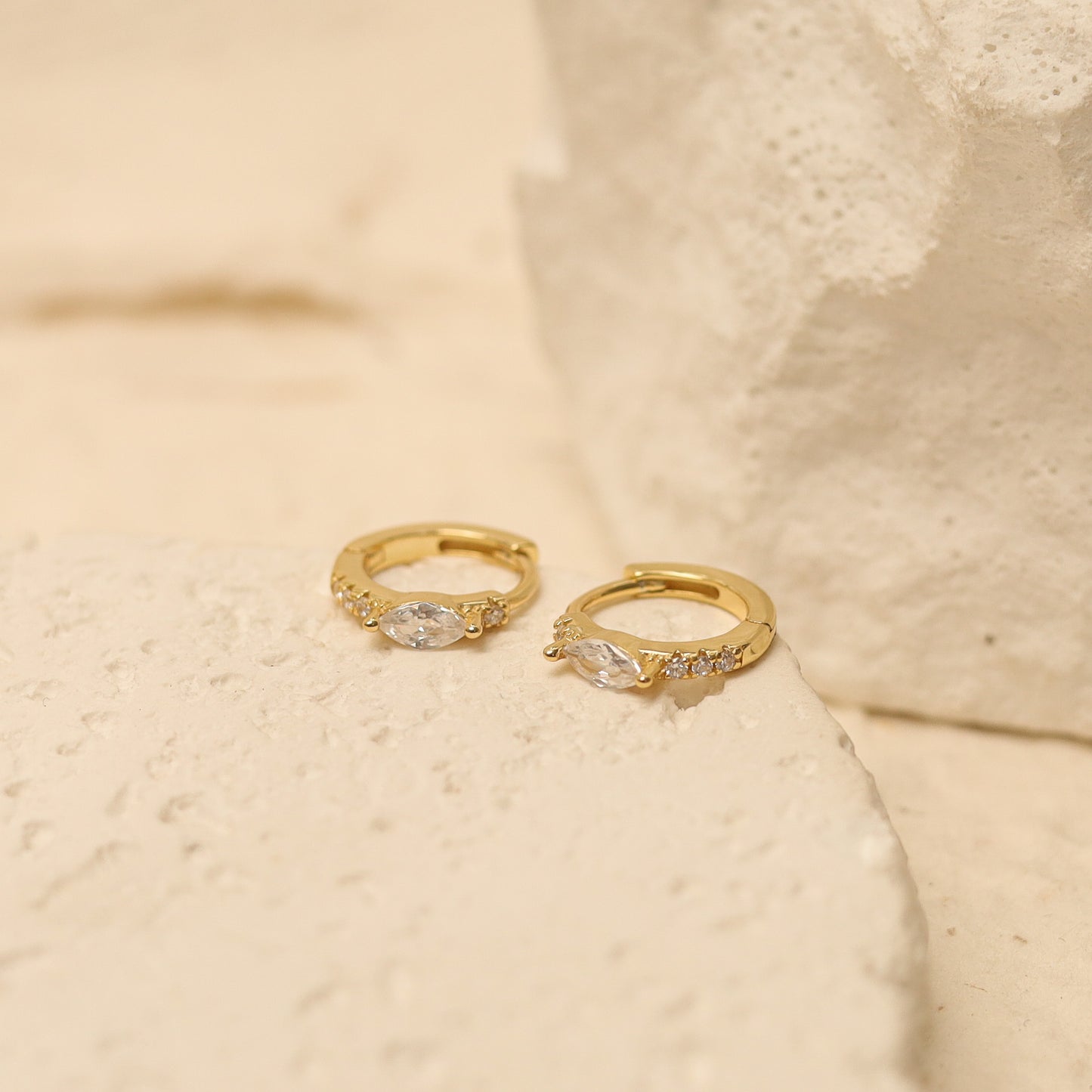 Dainty Flower Stone Earring Set