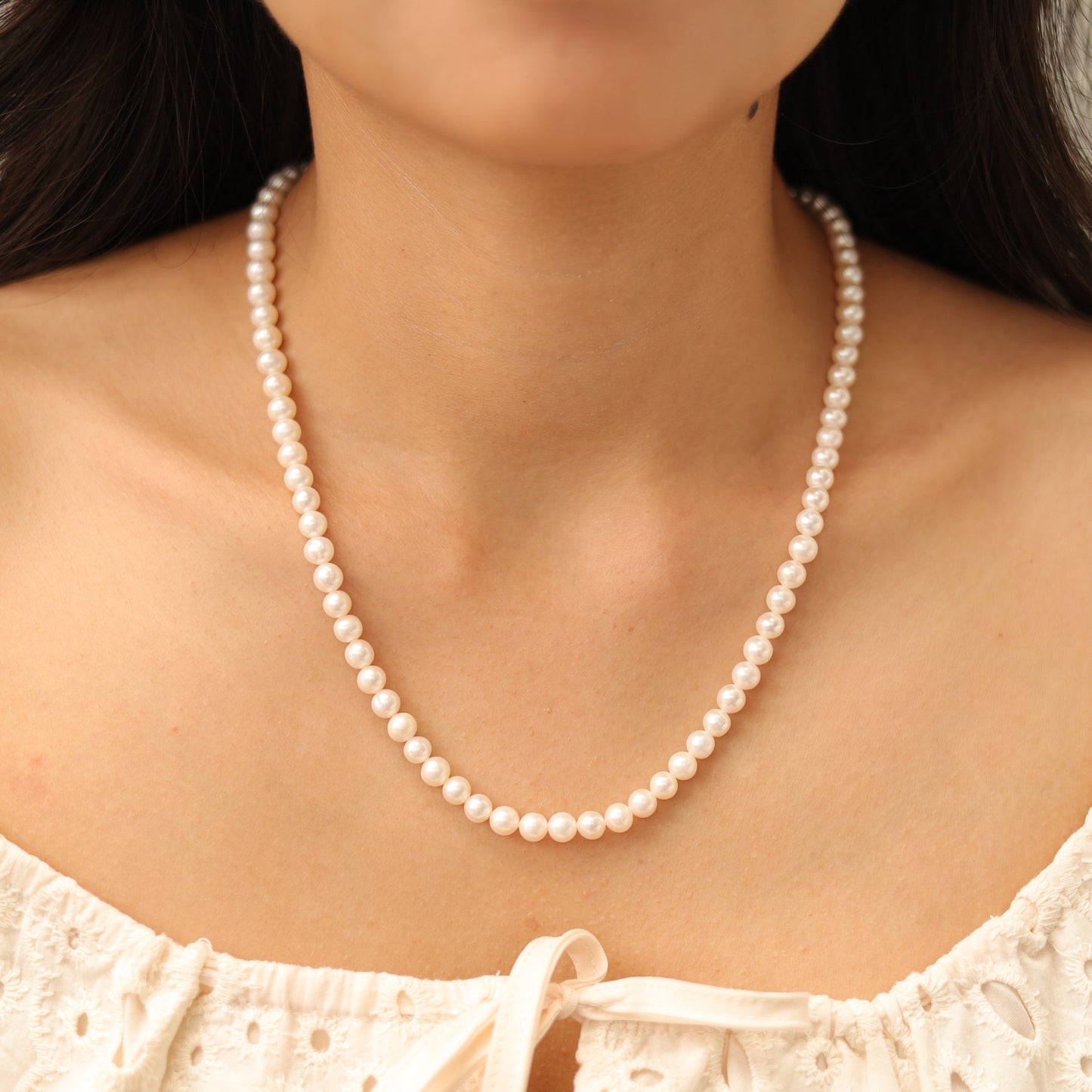 Classic White Pearl Necklace